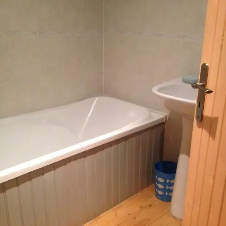 Self Catering For Large Groups, Friends/families Romagny