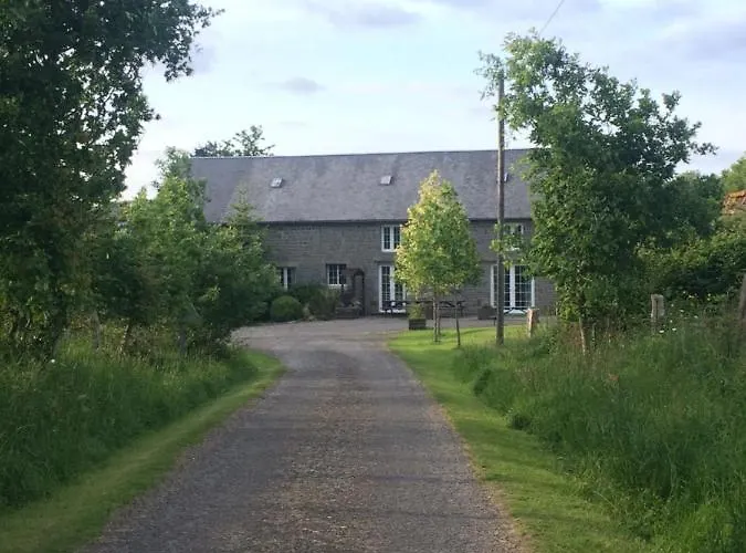 Self Catering For Large Groups, Friends/families Romagny